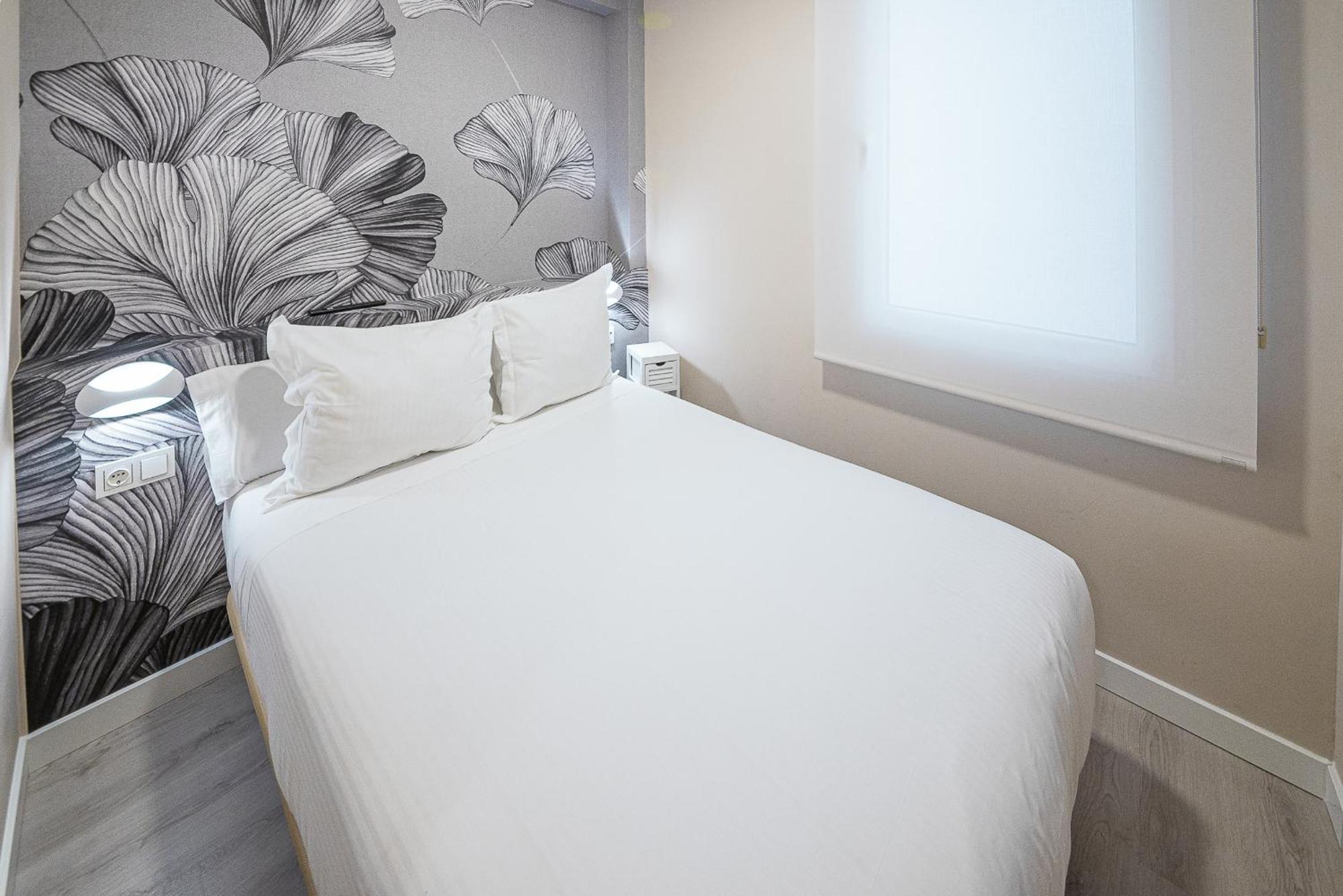 Hostal Plaza Boutique (Adults Only) Сарагоса Екстериор снимка