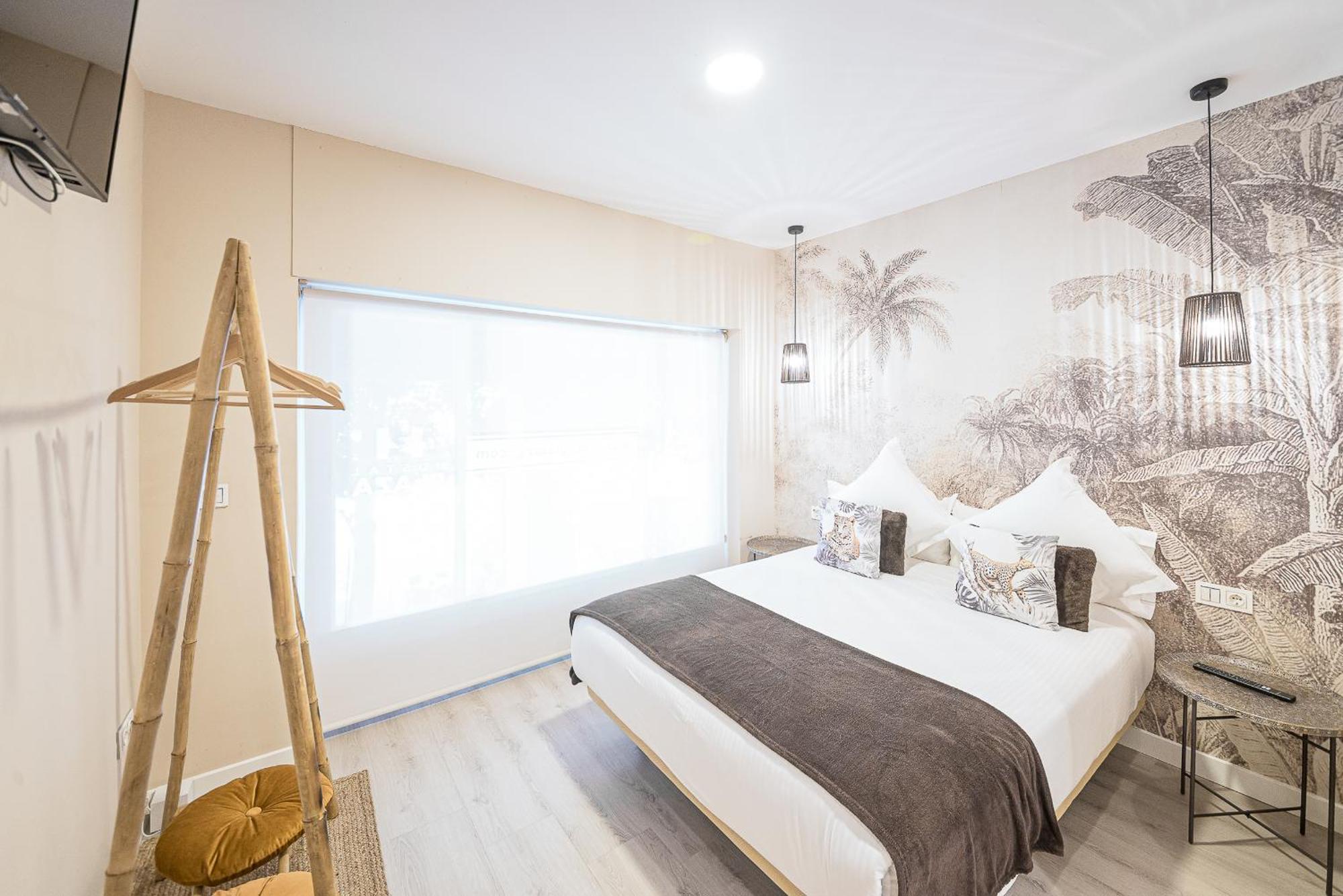 Hostal Plaza Boutique (Adults Only) Сарагоса Екстериор снимка
